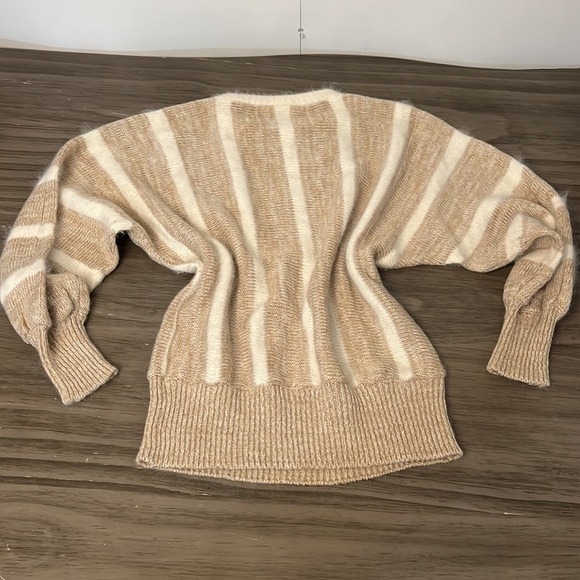 LUCIA ANGORA/MOHAIR PULLOVER SWEATER SMALL - Picture 13 of 16